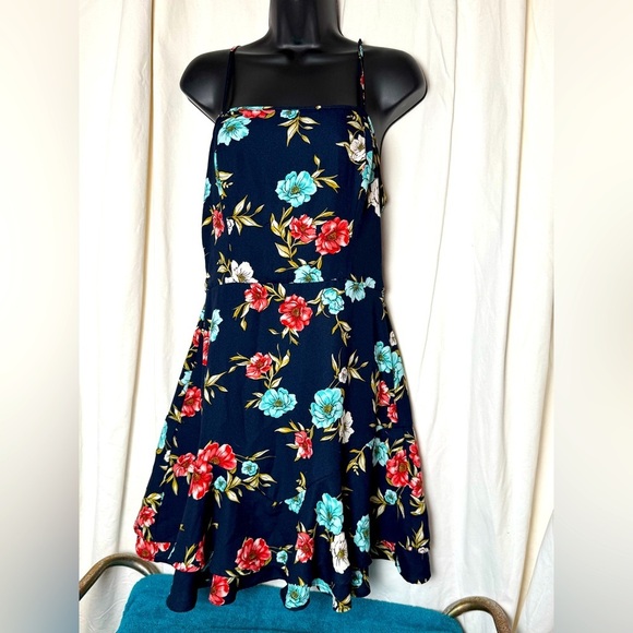 Xhilaration Navy Floral Sundress Spaghetti Strap Short Ruched Back Size M - Picture 1 of 6